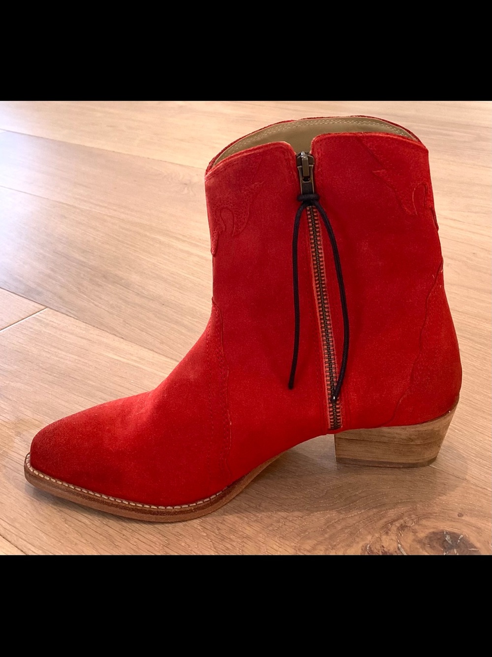 FREE PEOPLE COWGIRL BOOTS SIZE 39 - Picture 3 of 5